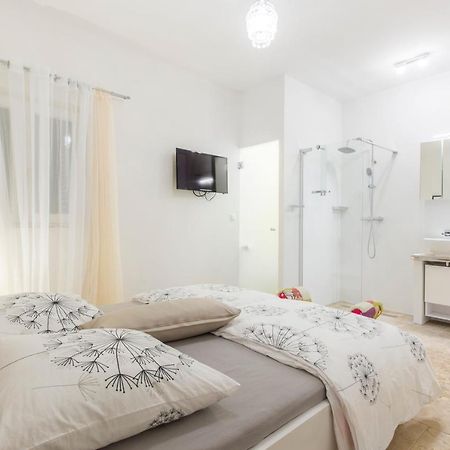 Dalmata Lounge Lägenhet Starigrad Paklenica Exteriör bild