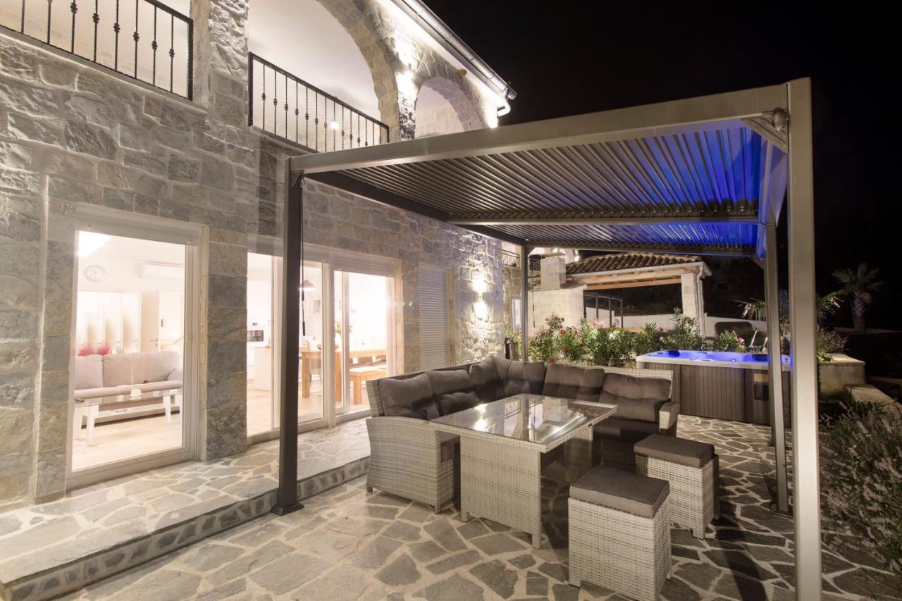 Dalmata Lounge Lägenhet Starigrad Paklenica Exteriör bild