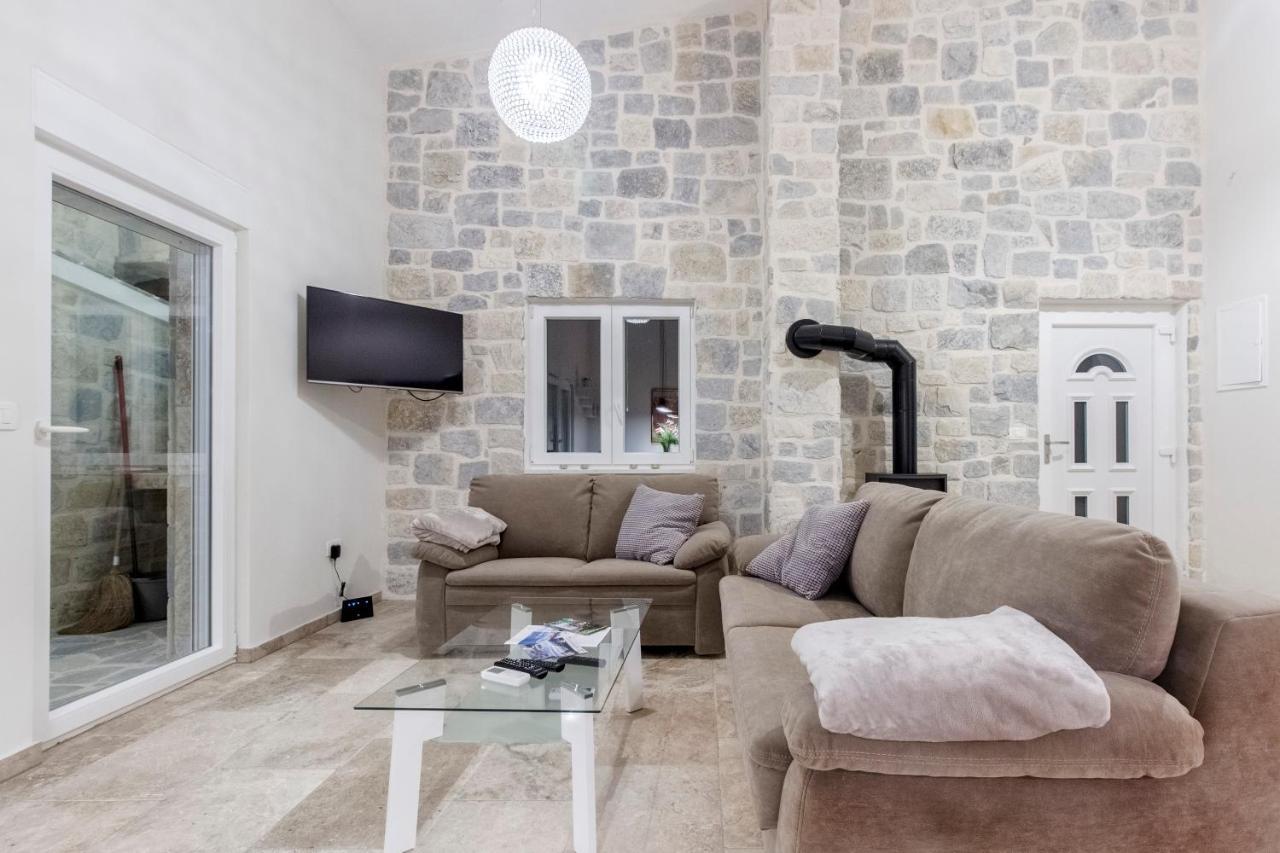 Dalmata Lounge Lägenhet Starigrad Paklenica Exteriör bild